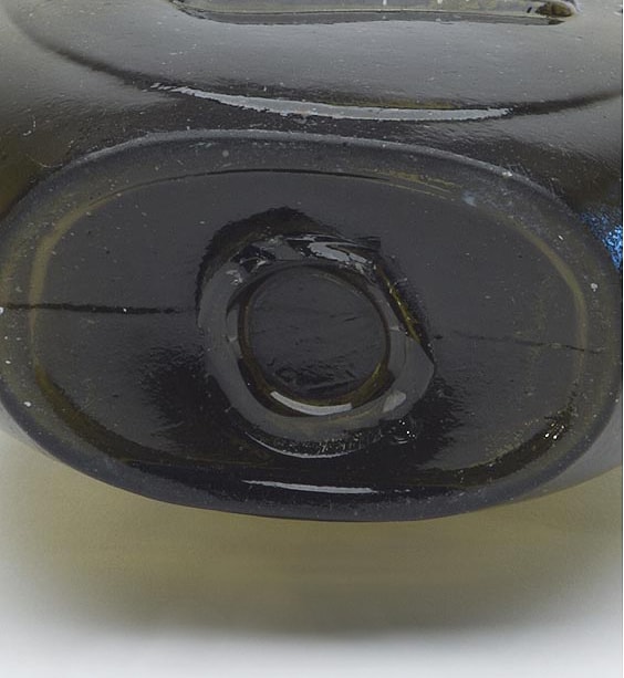 GI-43 • Washington / Taylor Portrait Flask - Base C